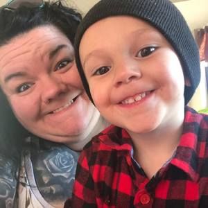 Meet your Posher, Kelly